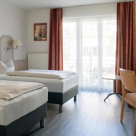 Gaestehaus Moser Hotell