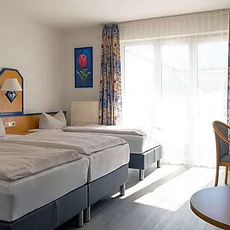Gaestehaus Moser Ξενοδοχείο 3*